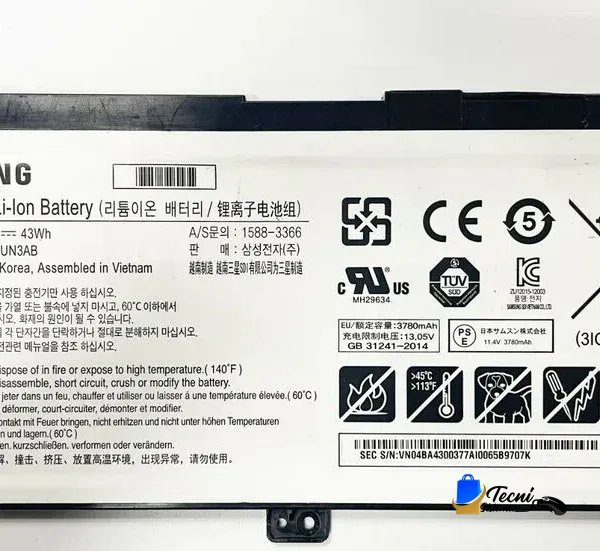 Batería Original Samsung AA-PBUN3QB 11.1V 43Wh