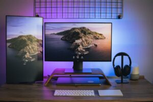 Monitor OLED con colores vibrantes y negros puros - TecniSistemas CR