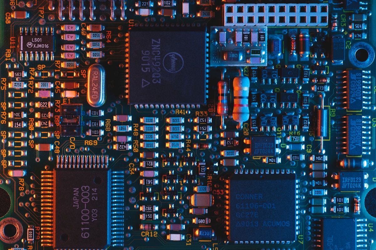 Placa de circuito azul primer plano industria semiconductores tecnologia